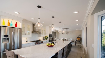 Kitchen Island with Seating Photo